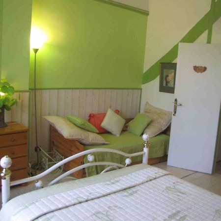 Chambres D'Hotes Les Pensees Douces Auxerre Chambre photo