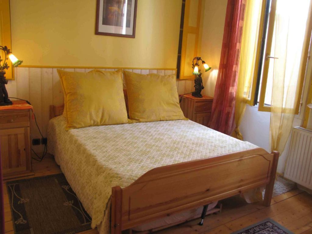 Chambres D'Hotes Les Pensees Douces Auxerre Chambre photo