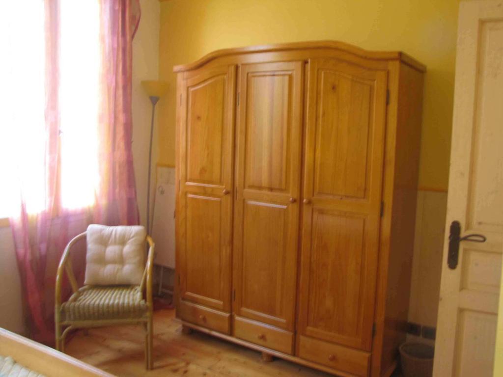 Chambres D'Hotes Les Pensees Douces Auxerre Chambre photo