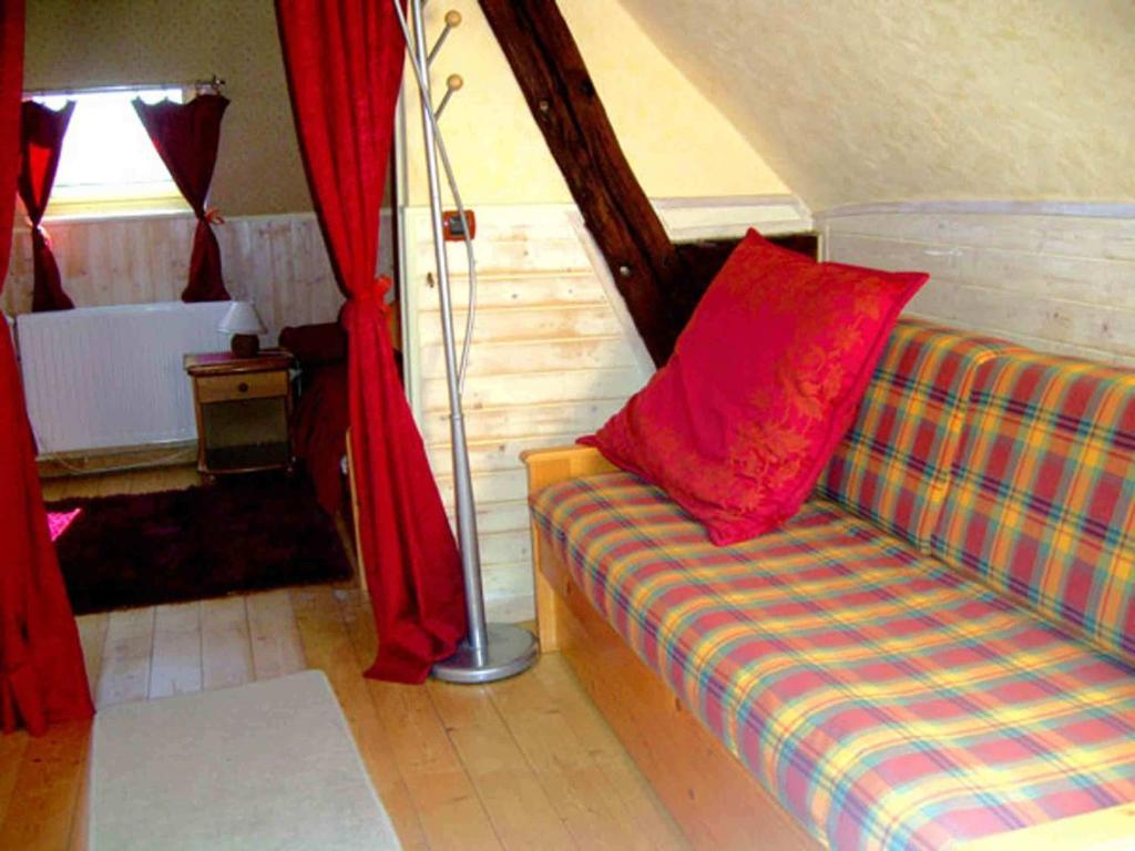 Chambres D'Hotes Les Pensees Douces Auxerre Chambre photo